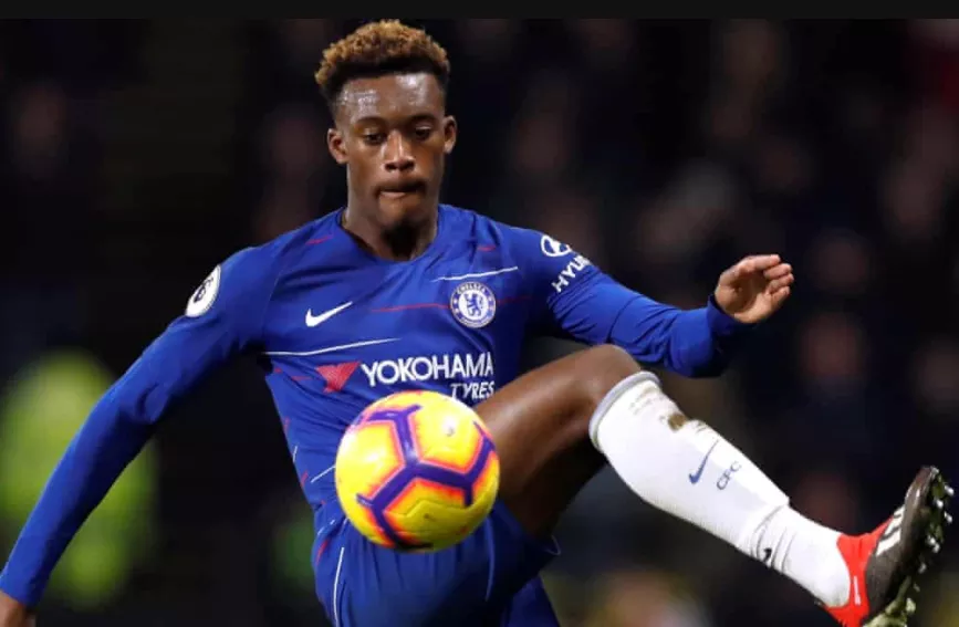 里尔内部会议纪要流出：集结日外线爆发，欧冠使命明确，赛季目标并未改变