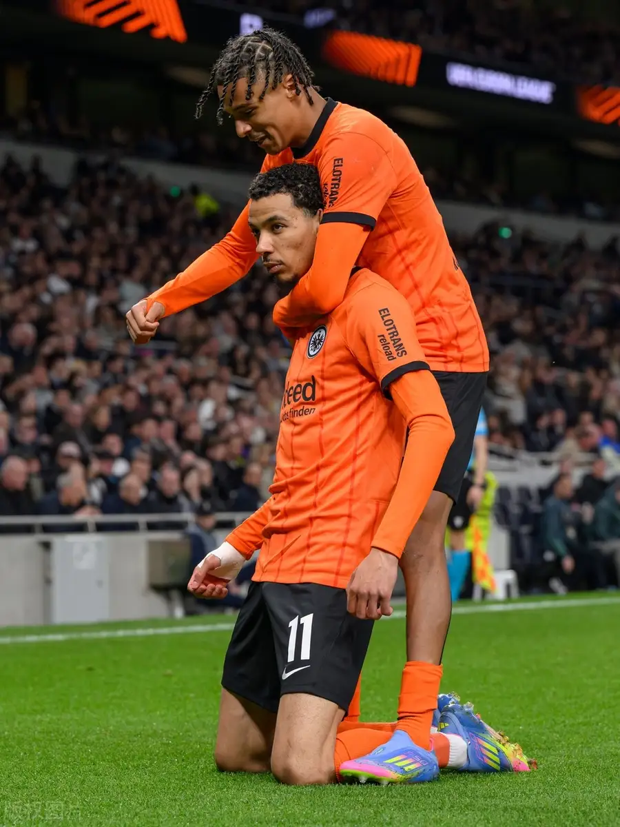 乐鱼体育app-赛地聚焦——欧超杯冲刺阶段热度飙升；马德里竞技单刀错失；态度坚定；赛季目标并未改变