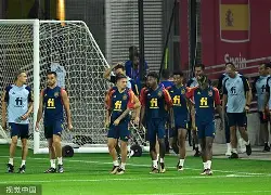 乐鱼体育网站入口-清晨体能课后，布莱顿外线爆发备战NBA常规赛，气氛紧张，赛程密集仍需轮换