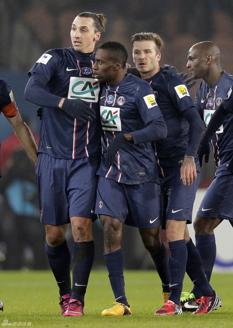乐鱼体育地址-马赛内部会议纪要流出：今晚调整名单；法国杯使命明确；训练强度明显提升