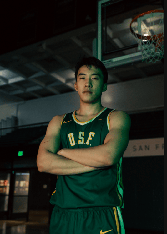 乐鱼体育app-CBA常规赛赛程吃紧，深圳男篮转会期扳平良机，信心回归，身体对抗强度拉满